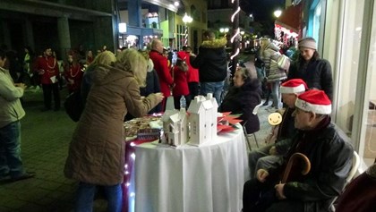 ksotika xrisougenna2